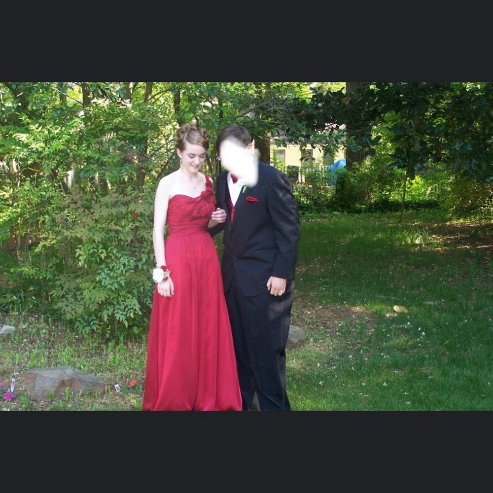 Red strapless prom dress